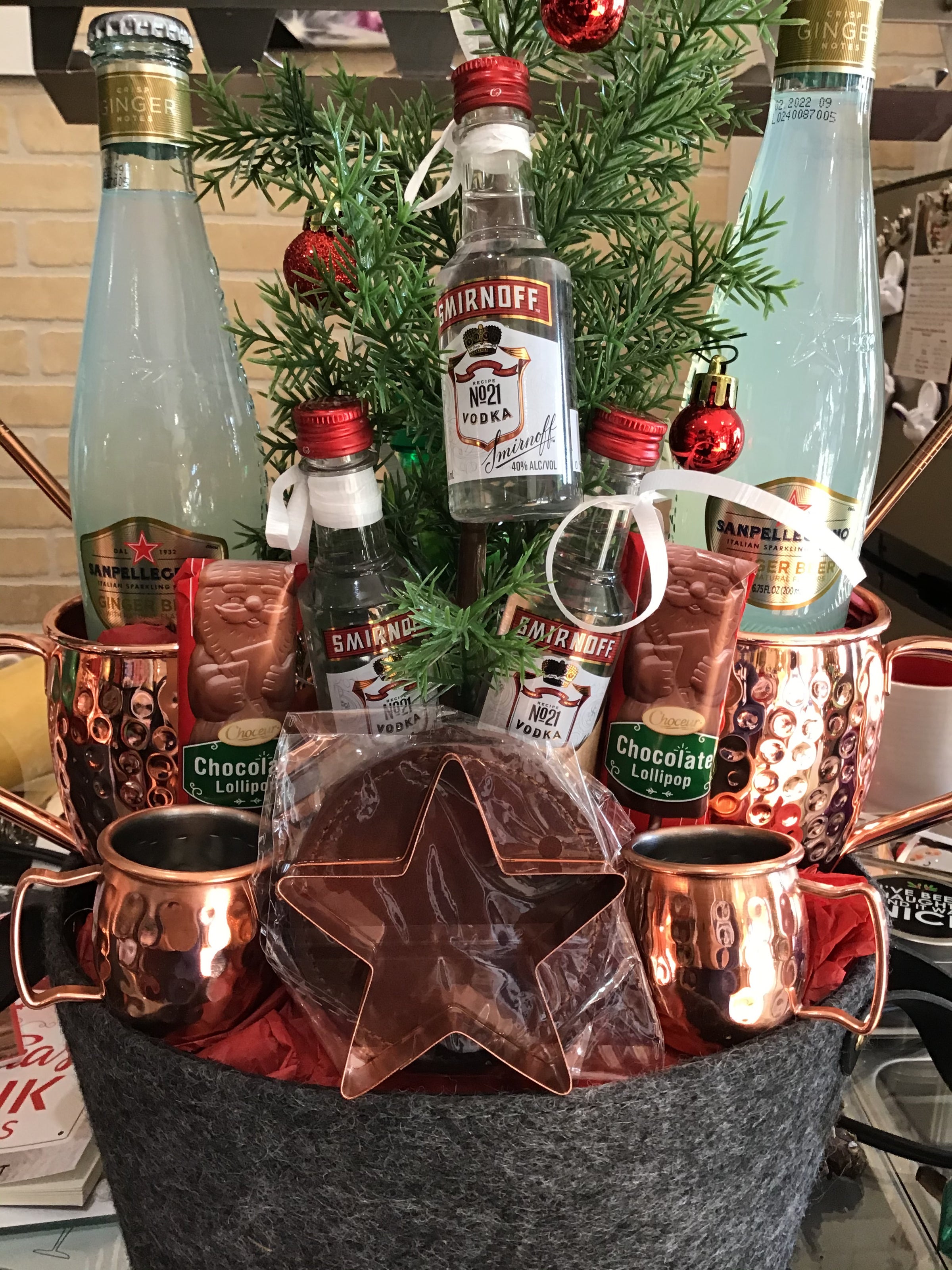 Basket mule store