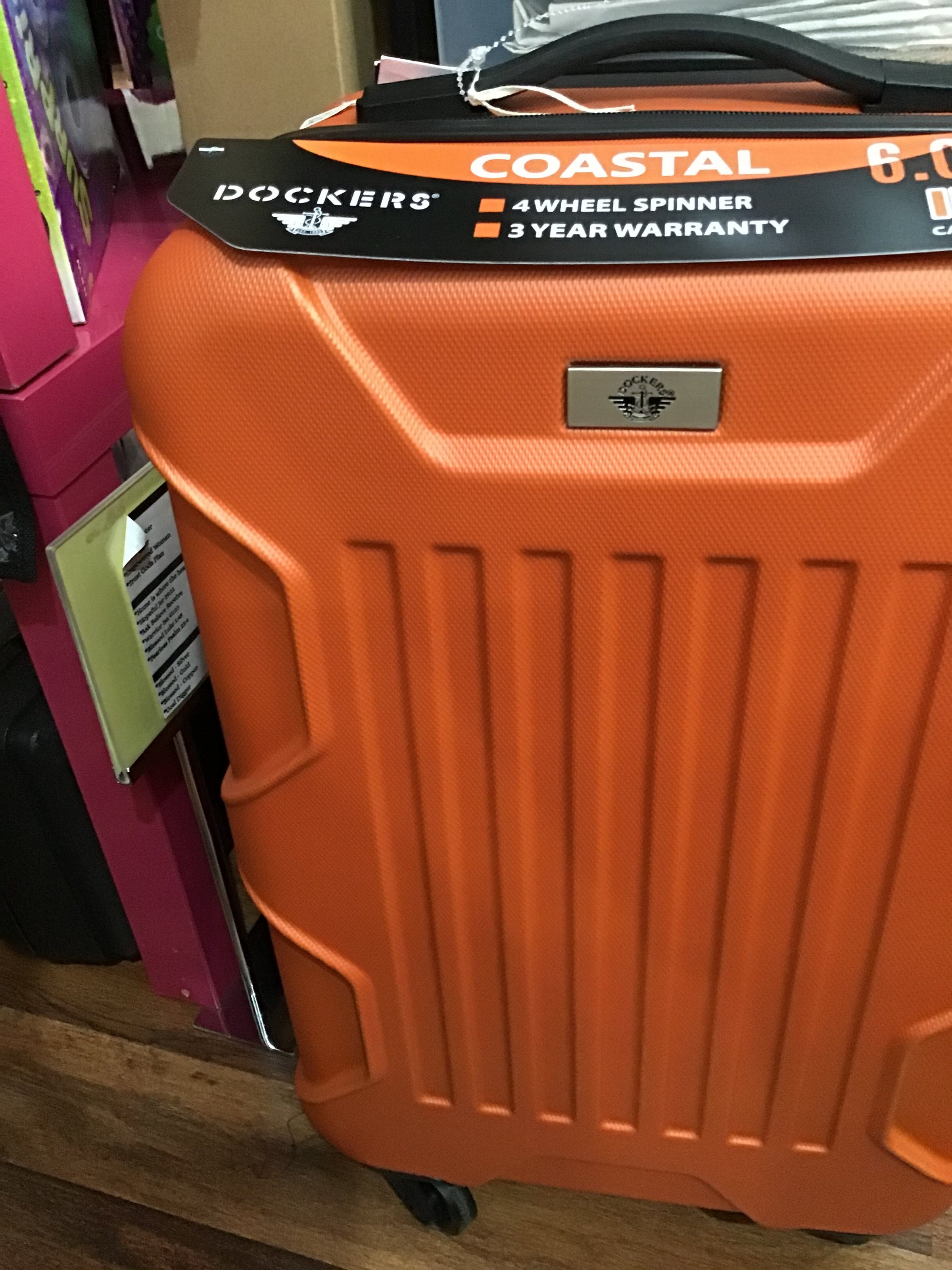 Travel Suitcase Dockers Serving you is what we do best